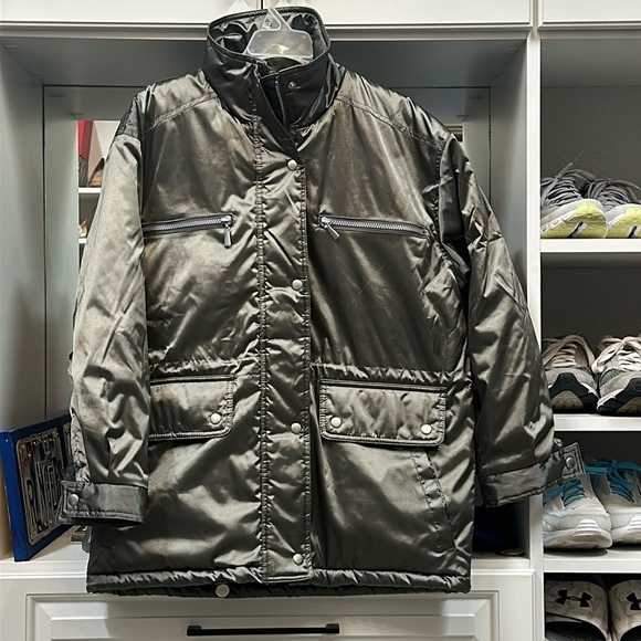 Ski / Snow Jacket - Picture 1 of 4
